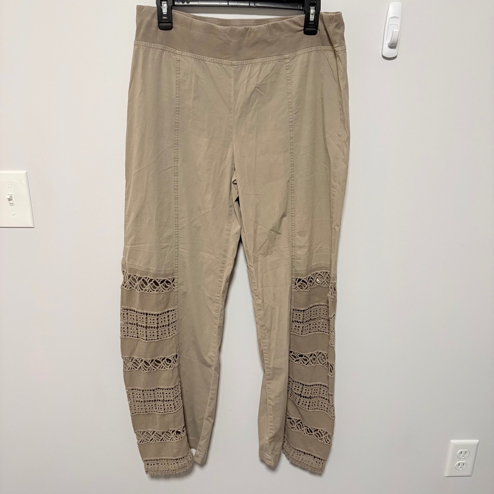 XCVI Boho Crochet Lace Eyelet Pants Tan size Large Pull On Stretch